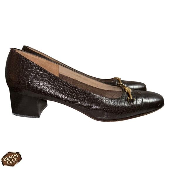 Salvatore Ferragamo Brown Croc-Embossed Vara Heels Gold Bit Buckle Sz 8 2A Italy - Picture 7 of 13